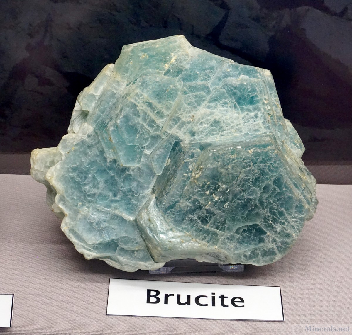 Rare Blue Brucite from the Bazhenovskoe Asbestos Deposit, Russia, Elena Novgorodova and Alexander Loskutov