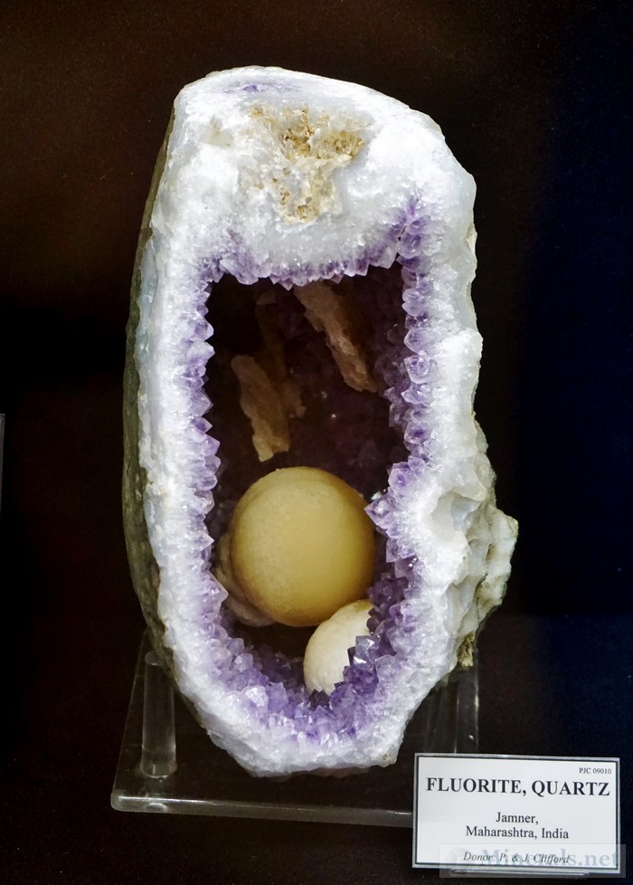 Fluorite Ball in Amethyst Vug from Jamner, Maharashtra, India A.E. Seaman Mineral Museum