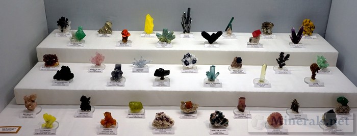 >Colorful Worldwide Mineral Specimens Collection of Phil Gregory, Denver, CO