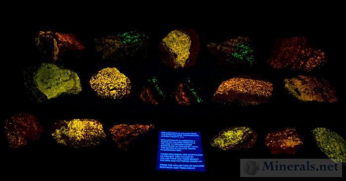 Fluorescent Wollastonite from the Sterling Hill Mine, Ogdensburg, NJ