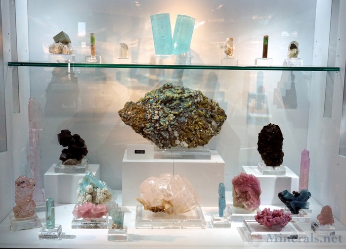 The Arkenstone Display of Many Fine Gem Minerals in the Showcase Area
