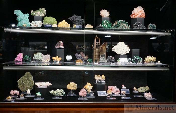 Crystal Classics Fine Mineral Display