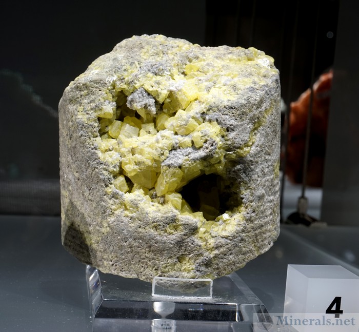 Sulfur Crystals in Drill Core from Big Hill, Texas