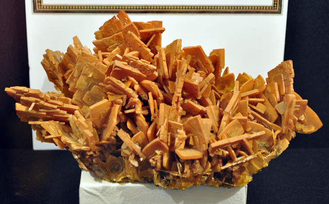 Wulfenite Crystal Plates from the Defiance Mine