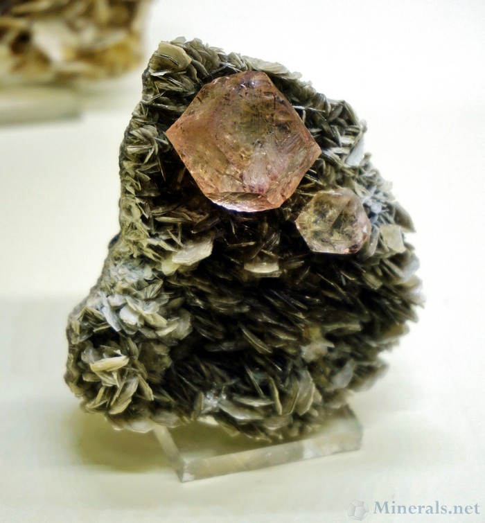 Rare Dodecahedral Fluorite on Muscovite from the Hunza Valley, Gilgit, Pakistan