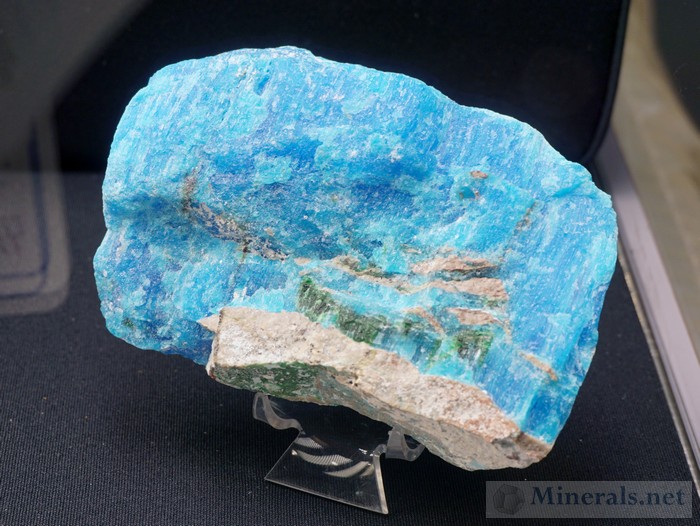 Krohnkite from the Chuquicamata Mine, El Loa, Antofagasta, Chile Mineralogical & Geological Museum at Harvard University