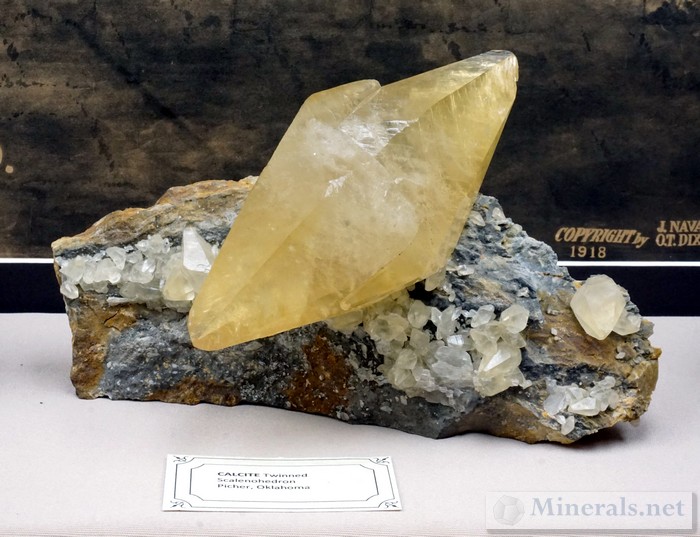 Calcite twinned Scalenohedron from Picher, OK George and Cindy Wittens