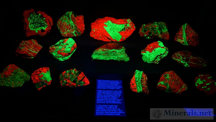Fluorescent Willemite and Calcite Richard Bostwick and Tema Hecht
