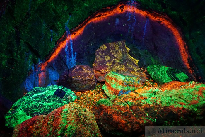 The Rainbow Room Aglow with Fluorescent Minerals