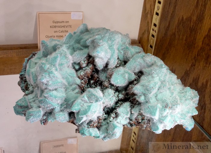 Gypsum on Kobyashevite, on Calcite, from the Ojuela Mine, Mapimi, Durango, Mexico, De Natura