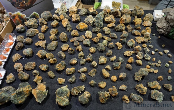 Table of Green Drusy Quartz on Chalcedony from the Bilecik Mine, Central Anatolia, Turkey, Pacific Minerals
