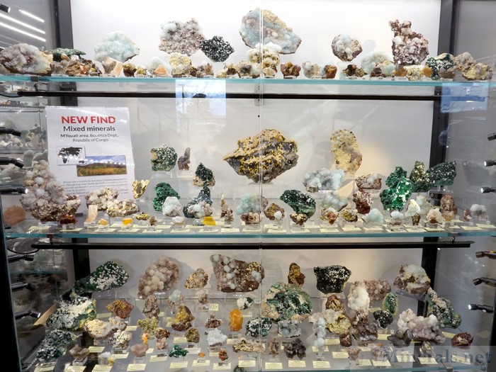 Showcase of the New Congo Minerals - Spirifer Minerals