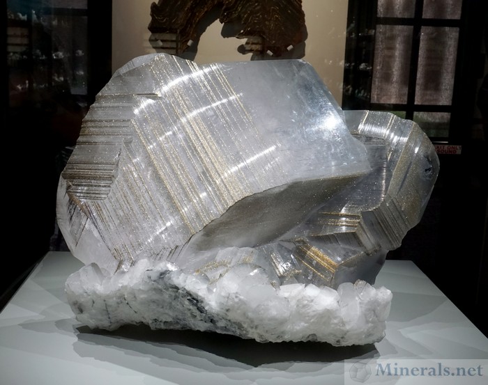 Calcite with Oriented Pyrite from Chenzhou, Hunan Province, China